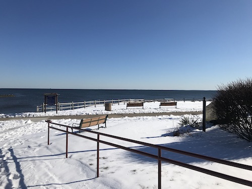 path from stairway onto Savin Rock Trail, overlooking shore